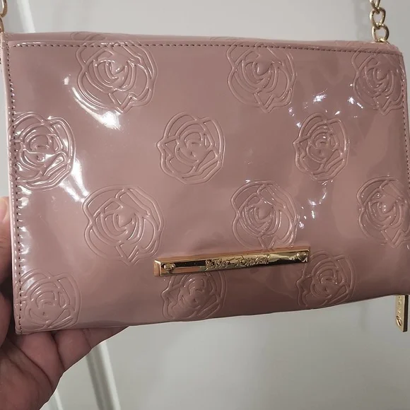 Betsey Johnson Pink Crossbody Purse - Picture 3 of 8